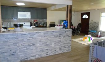 387 N Shore Dr, Albrightsville, PA 18210