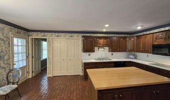 144 Barton North Dr, Ann Arbor, MI 48105