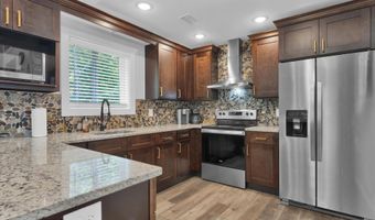 139 Lucretius Trl, Albrightsville, PA 18210