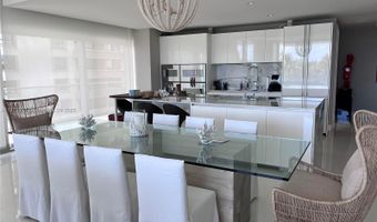 10201 Collins Ave 301, Bal Harbour, FL 33154