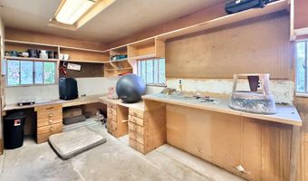 333 CLARK Dr, Aztec, NM 87410