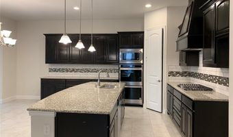 822 Susan St, Anna, TX 75409