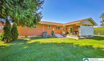 3016 Coplay Ln, North Whitehall, PA 18052