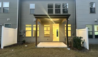 2093 Maggie Valley Dr, Apex, NC 27502