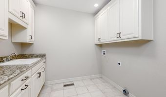 20478 Lawrence 2180, Aurora, MO 65605