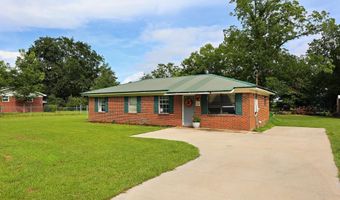 201 Green Shade Rd, Bainbridge, GA 39819