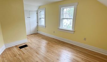 70 Pearl St, Bangor, ME 04401