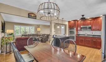 29 Pheasant Dr, Bayville, NJ 08721