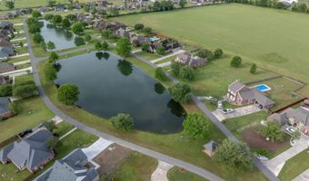 210 Grand Lake Dr, Arnaudville, LA 70512