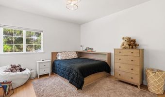 7912 Corte Penca, Carlsbad, CA 92009