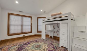 40 Dunbarton Center Rd, Bow, NH 03304