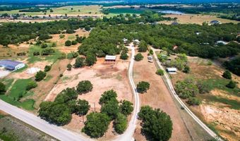 6122 Old Decatur Rd, Alvord, TX 76225