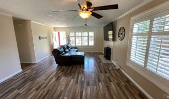 2417 San Joaquin Ct, Santa Rosa, CA 95401