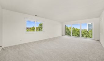 1025 S Fernandez Ave 4C, Arlington Heights, IL 60005