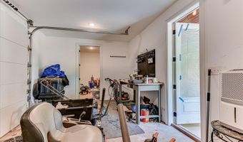 305 Alabaster Ct, Appling, GA 30802
