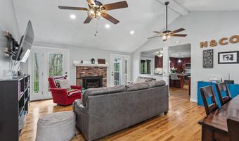 29 Old Sawmill Rd, Bedford, NH 03110