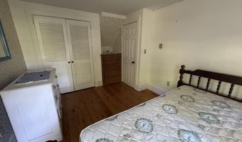 186 Bridgton Rd, Sebago, ME 04029
