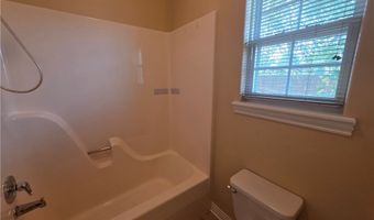 302 Cross Creek Dr, Bentonville, AR 72712