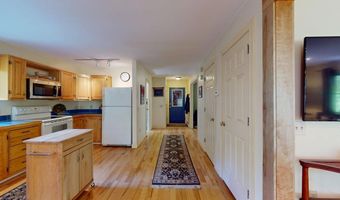 265 Stonewall Dr, Bristol, VT 05443