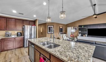 148 Snake Rd, Dayton, NV 89403