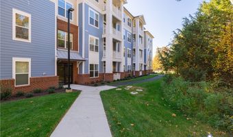 10530 Stony Bluff Dr 101, Ashland, VA 23005