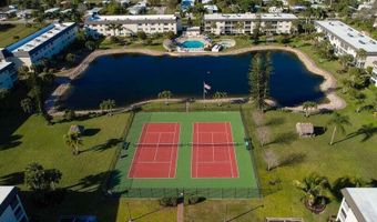 1010 MANATEE B105, Naples, FL 34114