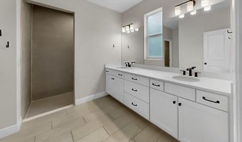 5524 DEL CORONADO Dr, Apollo Beach, FL 33572