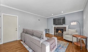 39867 N Harbor Ridge Dr, Antioch, IL 60002