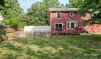 7111 Sythe Ct, Charlotte, NC 28226