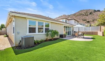 4726 Silent Knoll Dr, Fallbrook, CA 92028