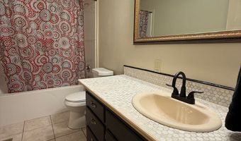 29 Mallory St, Batesville, AR 72501