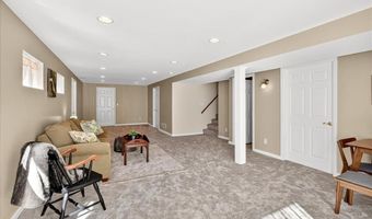 1428 Tahoe Valley Ct, Ballwin, MO 63021