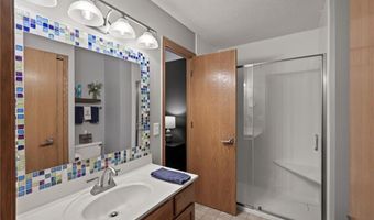 15752 Flackwood Ave, Apple Valley, MN 55124