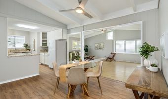 667 Uluoa St A, Kailua, HI 96734
