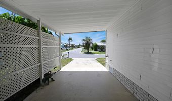451 E Egret Cir, Barefoot Bay, FL 32976