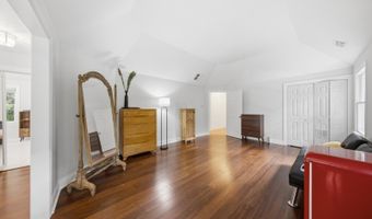 80 Skytop Rd, Andover, NJ 07860