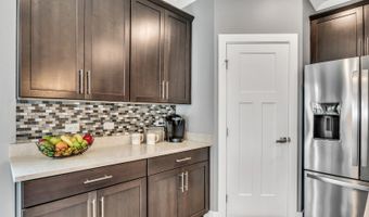 1218 White Lake Dr, Antioch, IL 60002
