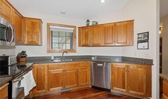 15382 Radium St NW, Anoka, MN 55303