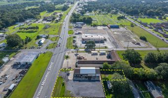 726 Veterans Memorial Dr, Abbeville, LA 70510