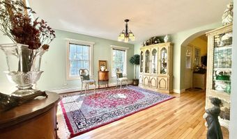 40 Lakewood Dr, Alton, NH 03810
