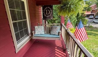 211 Winding Knoll Rd, Altoona, PA 16601