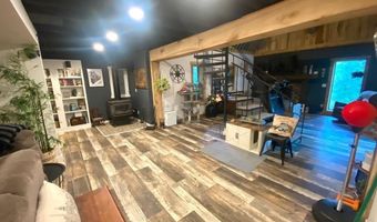 918 N Harv Wright Rd, Bloomfield, IN 47424