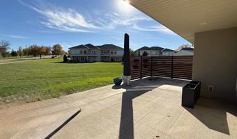 1002 Abby Rd, Alton, IA 51003