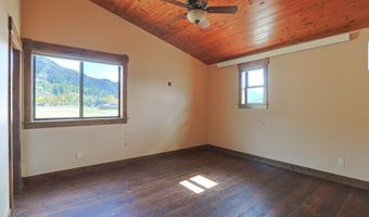 98 CHALET Dr, Alpine, WY 83128