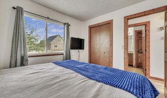 290 240th Ave #71, Arnolds Park, IA 51331