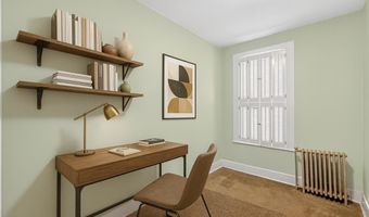 103 W 33RD St, Bayonne, NJ 07002