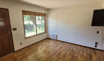21092 Shelly Ln, Anderson, CA 96007