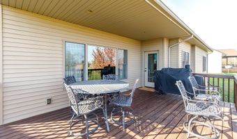 4102 Ballentine Dr, Ames, IA 50010