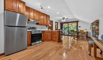 1304 BRYAN POINT Rd, Accokeek, MD 20607