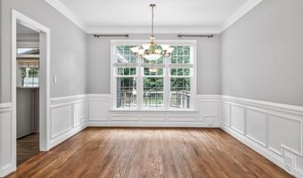 1204 N Alodie Ct, Apex, NC 27502